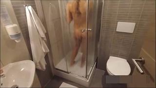 91猛男劲爆出品-浴室淋浴房激情性战极品爆乳骚女友完美S身材后入啪啪猛操连续撞击高清1080P版