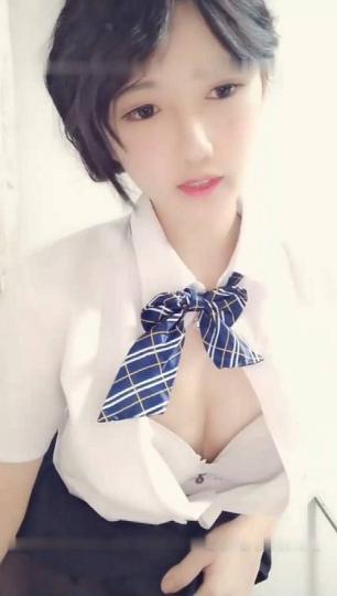 高顔值女神主播韓老師收費自慰大秀黑絲誘惑