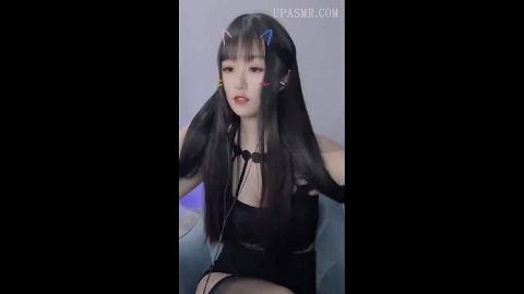 斗鱼主播晚婉吥想睡合集，火箭福利，只要钱到位，今晚跟你睡30