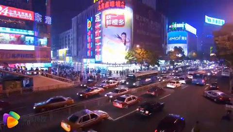 果冻传媒元气少女来到大城市用身体抵扣房租