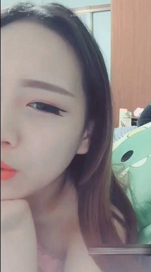 顔值气质小美女小朱超甜的和同居男友口活啪啪被射一脸对白清晰