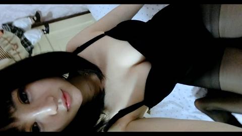 糯美子早期还叫米妮大萌萌时候的大尺度视频6