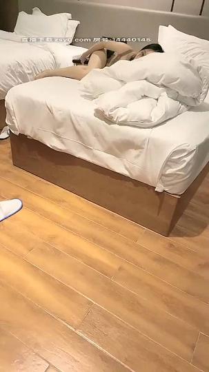 极品身材美少女〖蜜汁少女〗酒店和炮友激情啪啪极品小穴漂亮美乳猛烈抽插内射