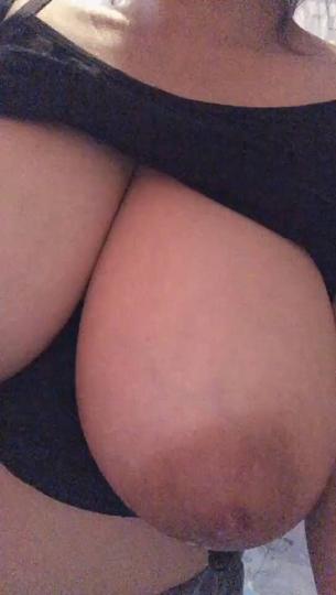 奶妈Aa成都瓶儿奶妈Aa成都瓶儿挤奶喷乳23V43P110M2