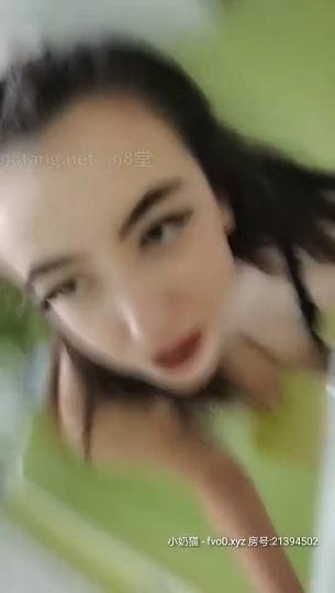 操三个毛妹，大奶丰臀风情万种黑丝网袜各种诱惑