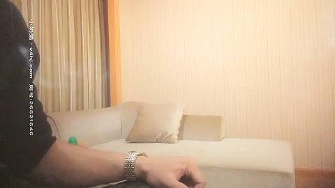 约个小萝莉来啪啪，粉嫩乖巧干得爽