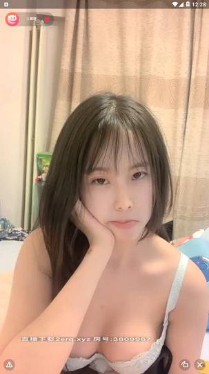 国产极品主播三藏吖系列20200303002807_Trim