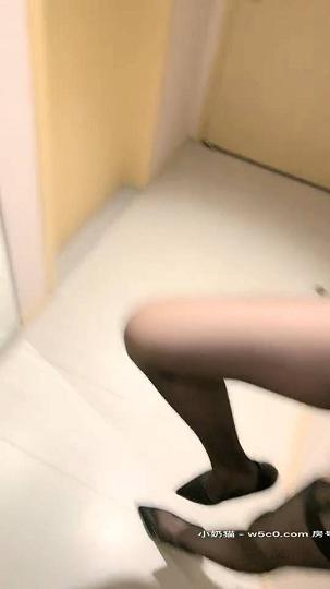 美腿主播AVOVE_2020.10.31洗漱台被狂插