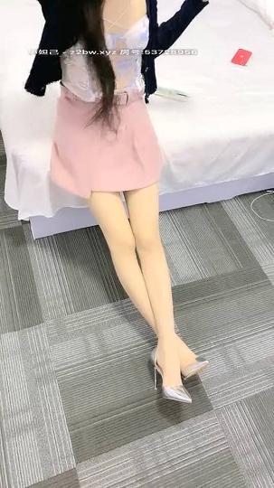 美腿主播AVOVE_2020.12.20‖酒店‖淡紫情趣内衣粉短裙‖肉丝高跟‖酒店爆操内射小姐姐_T