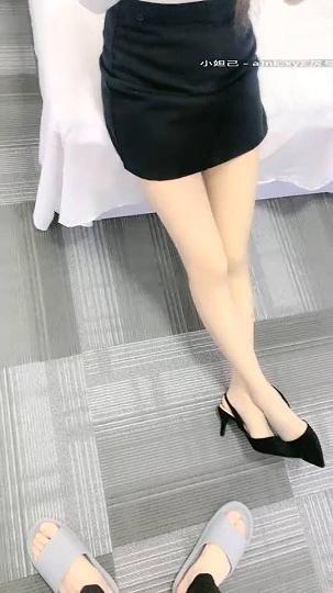 美腿主播AVOVE_2021.02.2513.43.45