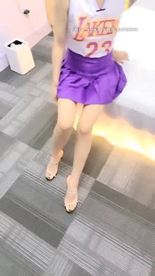 美腿主播AVOVE_2021.03.08‖酒店‖23号球服‖无丝高跟‖身穿总冠军23号球衣，骚得不得了嫩穴翻进翻出要崩坏了_T