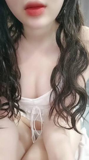 微胖主播班宝合集粉嫩的妹子13