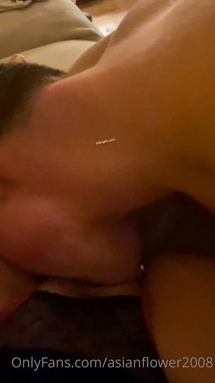 反差母狗Onlyfans吊钟大奶良家华人asianflower与洋老公自拍打炮内射自慰119_new.avi