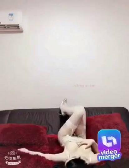 臀围98土豪福利身材超棒被土豪在各种包房猛草91V高清原版20210625-16144243_new