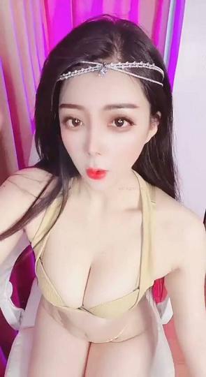 臀围98土豪福利身材超棒被土豪在各种包房猛草91V高清原版20210625-16144290_new