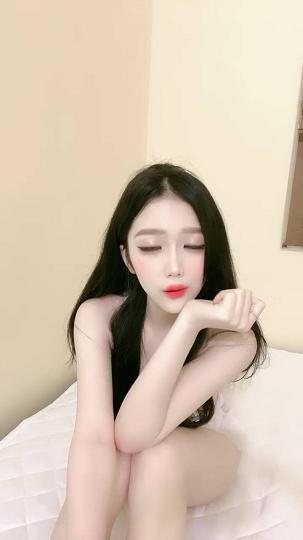 人如其名小小猫咪真的白嫩皮肤白嫩乳头粉嫩无毛小嫩穴总之一个字嫩