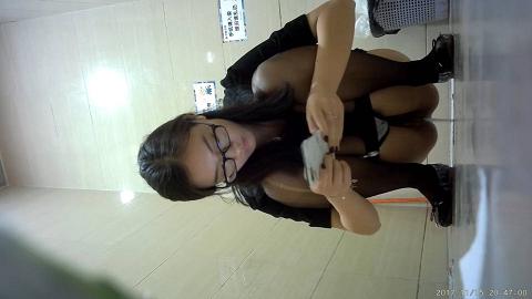 新年厕拍礼包H1.mov