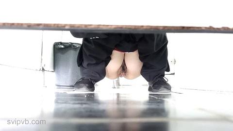 新年厕拍礼包全景空乘学院双镜头空姐完美包子处女穴.肥嘟嘟的一坨嫩B