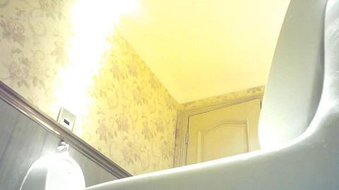 新年厕拍礼包俄罗斯美女-2_new.avi