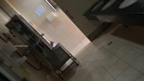 新年厕拍礼包尾随跟踪24