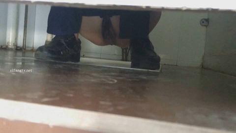 新年厕拍礼包尾随跟踪2