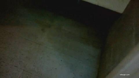 新年厕拍礼包大胆强拍故意让mm发现强拍3个无辜的mm吓得不轻_new