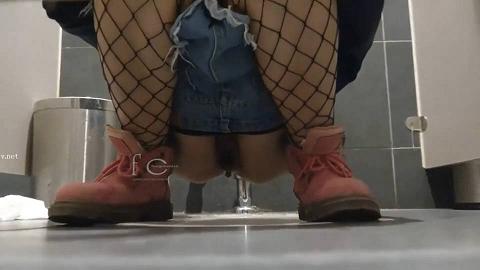 新年厕拍礼包尾随跟踪27