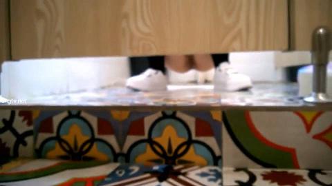 新年厕拍礼包尾随跟踪64