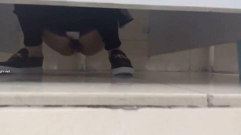 新年厕拍礼包尾随跟踪55