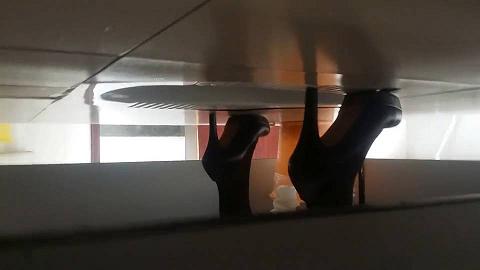 新年厕拍礼包还好跑的快_new.avi