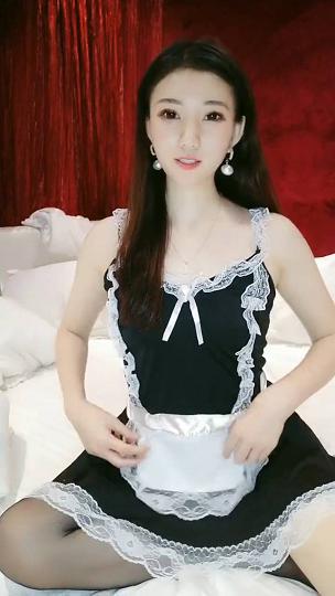 极品小魔女女仆装和小哥