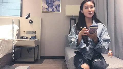 AI高清2K修复20201027太子探花极品极品外围小姐姐，播音系美少女，高颜值女神大长腿，沙发抠穴啪啪一小时只约高端水印