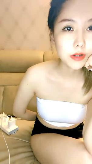 粉嫩小穴boyn自慰啪啪合集boyn-202206053