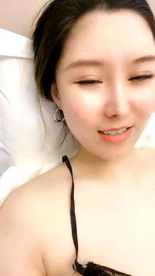 粉嫩小穴boyn自慰啪啪合集boyn-202205171