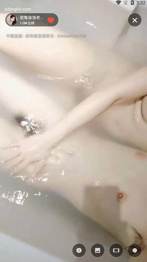 节日福利自整理萝莉御姐反差婊双飞合集yzx2021-9-173