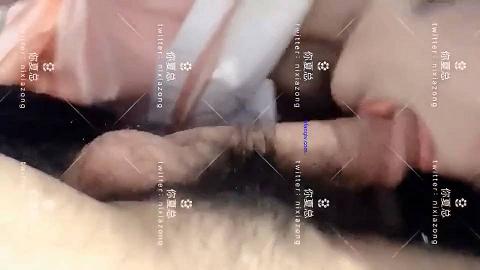 露脸校花夏总女神给土豪当母狗ox自慰喷水明星颜值超级可爱，有比她漂亮的没她骚的