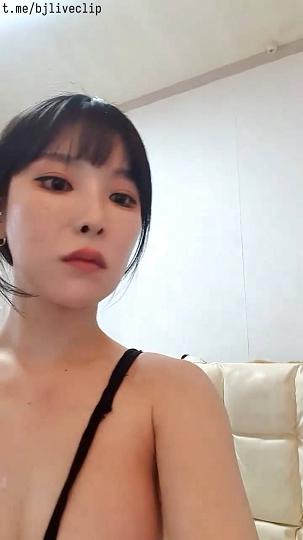 韩国19禁大胸美女主播BJxxs2xxxxxs2xxx3