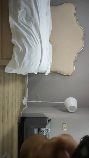 探花大合集2022-7-7锤子丶探花漂亮马尾小姐姐，口活不错认真吸吮，主动骑乘屁股猛坐，操累了再口一会