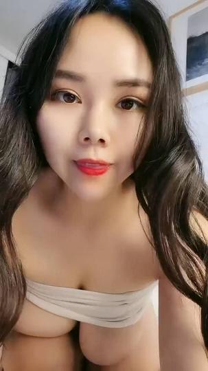 巨乳坦克主播38H罩杯妹妹38H罩杯妹妹702（1）