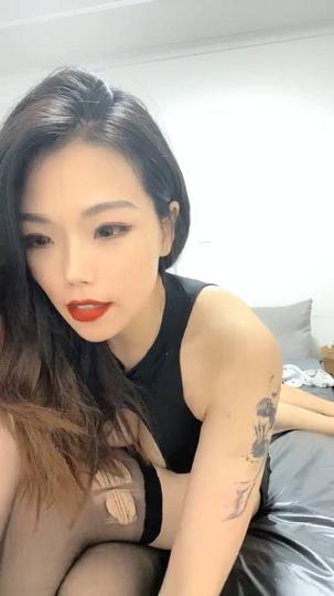 部分源码录制极品喷奶少妇黑丝自慰啪啪少妇10113