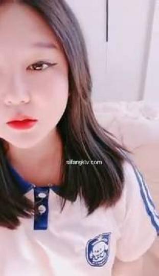 挑战全网最馒头的B~19岁女孩江苏少女白虎一线天超大奶7.avi