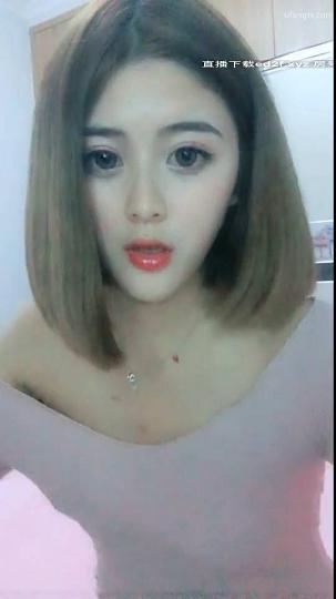 超可爱的女孩-，眼神水汪汪，随音乐而嗨，见过最漂亮的乳晕，声音甜美如画，讨厌了哥哥