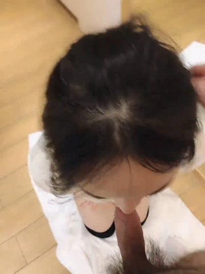 《高端重磅泄密》露脸才是王道！极品颜值拜金小姐姐王媛媛表面高不可攀私下极度反差被金主各种露脸玩弄啪啪高清28