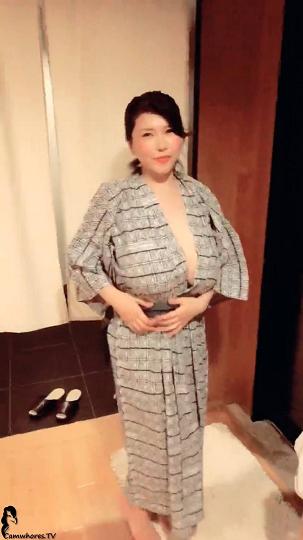 万人在线关注的Onlyfans极品乳神冲田杏梨私拍豪乳大肥臀都了解不多介绍了5897892