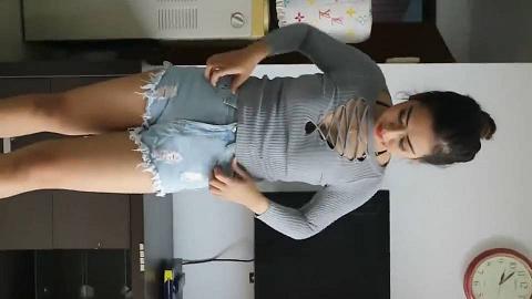 稀缺偷拍泄密模特公司多位嫩模换衣洗澡全纪录110