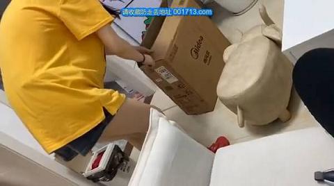 5_6244451963811922335