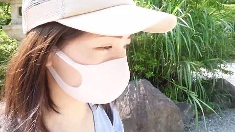 日本小夫妻hentaijapanesegirl视频Insertingvegetablesinpussybeforecookingph6305a91b23f60