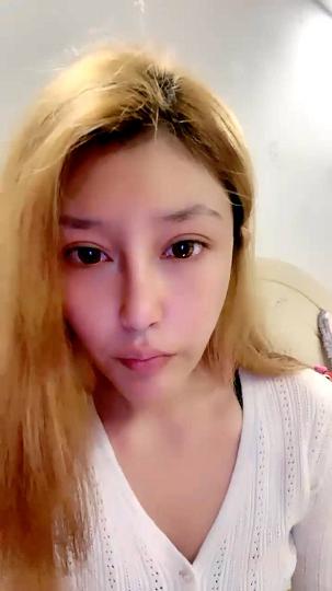 刚下海没两天的金发美女！御姐好冷收费超级害羞！-还比较放不开，但至少也全裸御姐好冷_20221005-231223-736