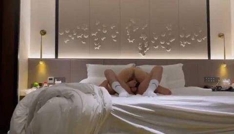 约炮大神正年轻的韩信约啪多位粉嫩大一学妹等美女视频福利16