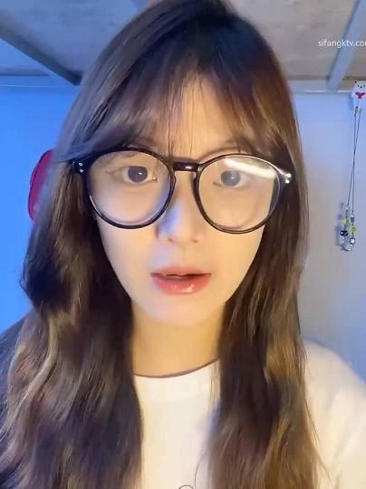 猎奇系列之女神的口腔核酸第一视角视频福利合集VID_20221004_210053_220